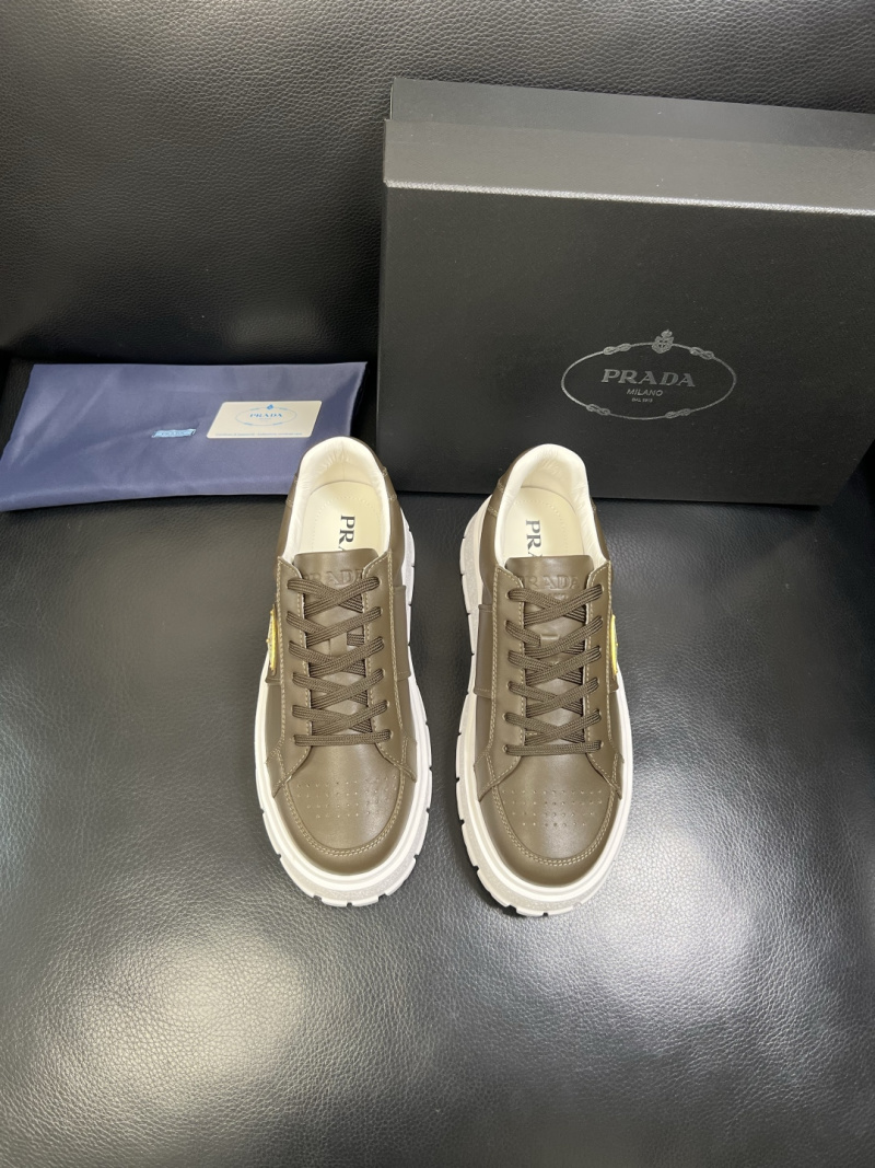 Мужские кроссовки Prada
