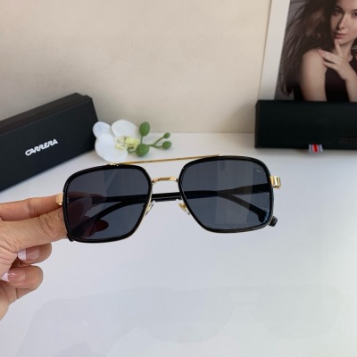 Солнечные очки Carrera квадратные с золотым мостиком