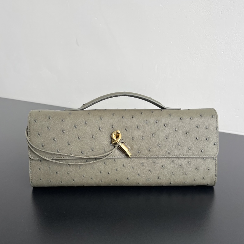Вечерняя сумка из страусиной кожи Bottega Veneta