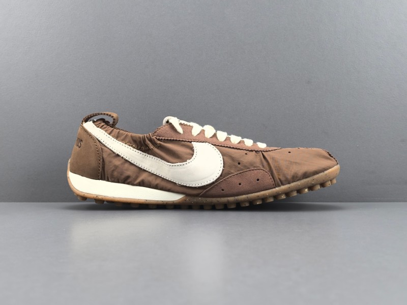 Кроссовки Nike × Jacquemus Moon Shoes