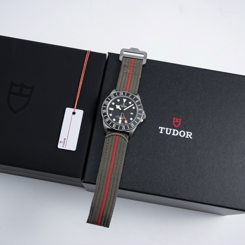 Часы Tudor