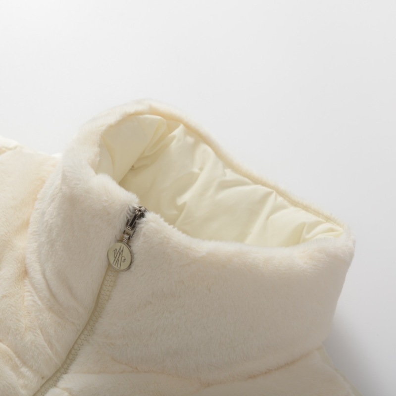 Жилет Moncler