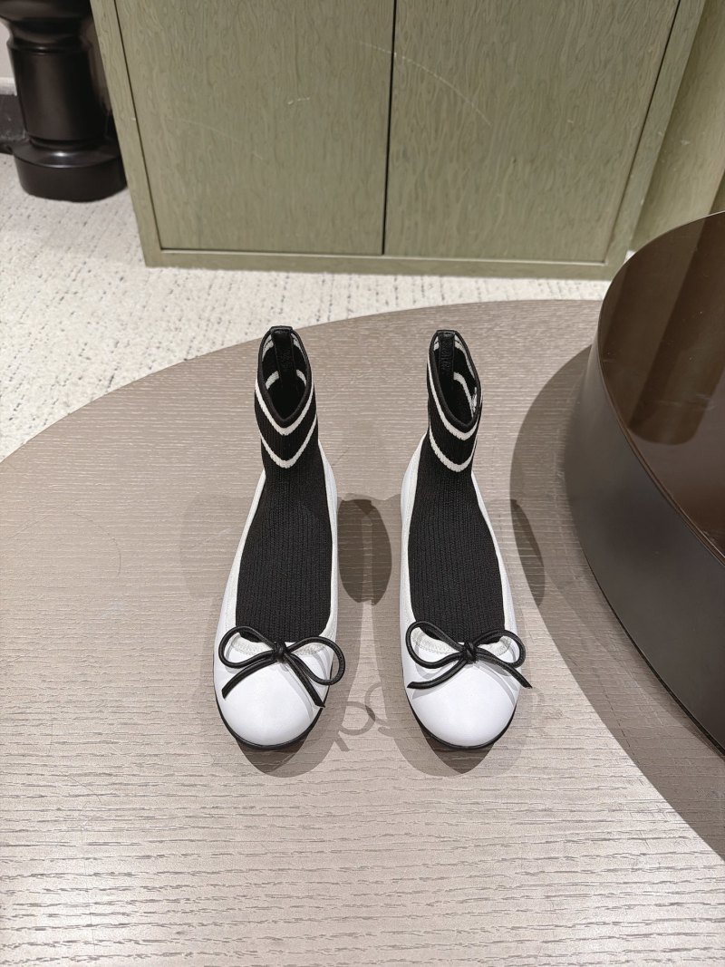 Женские балетки Chanel с черно-белым бантом