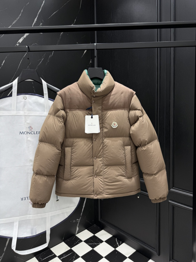 Пуховик Moncler