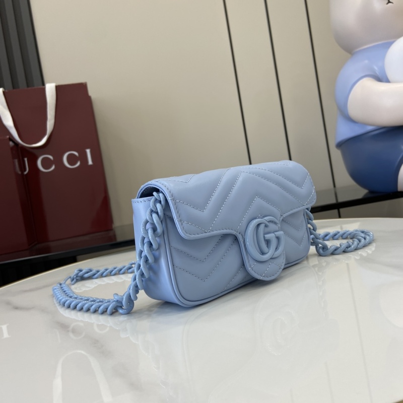 Сумка Gucci с цепочкой и логотипом GG