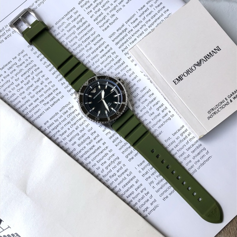 Часы Armani