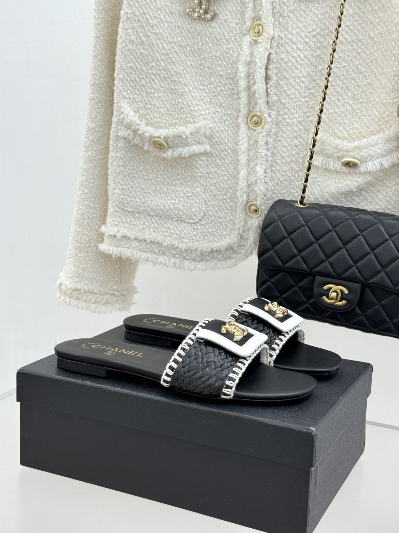 Женские шлепанцы с плетеным дизайном и пряжкой Chanel