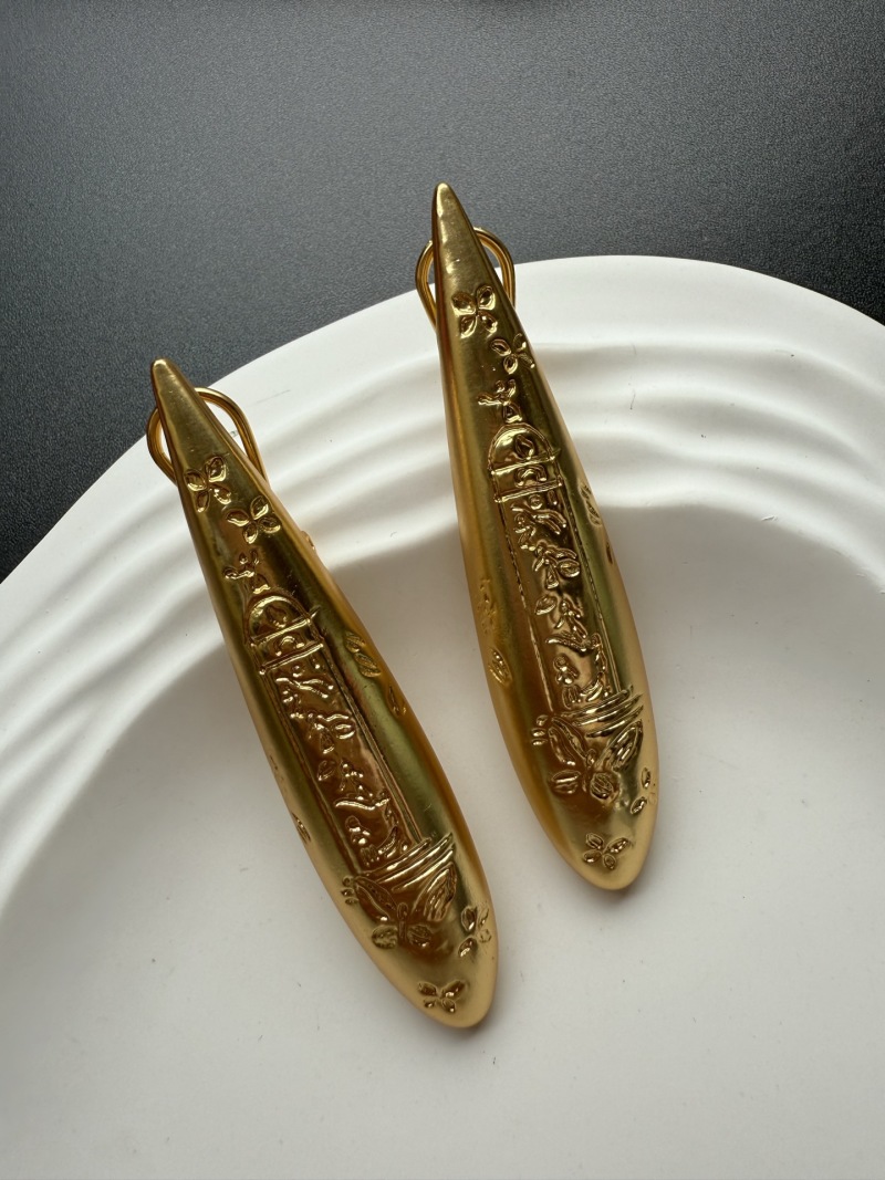 Серьги Schiaparelli