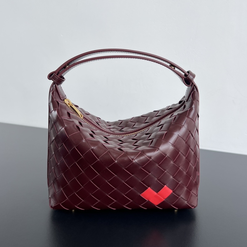 Сумка Bottega Veneta Intrecciato Valentine's Day Edition