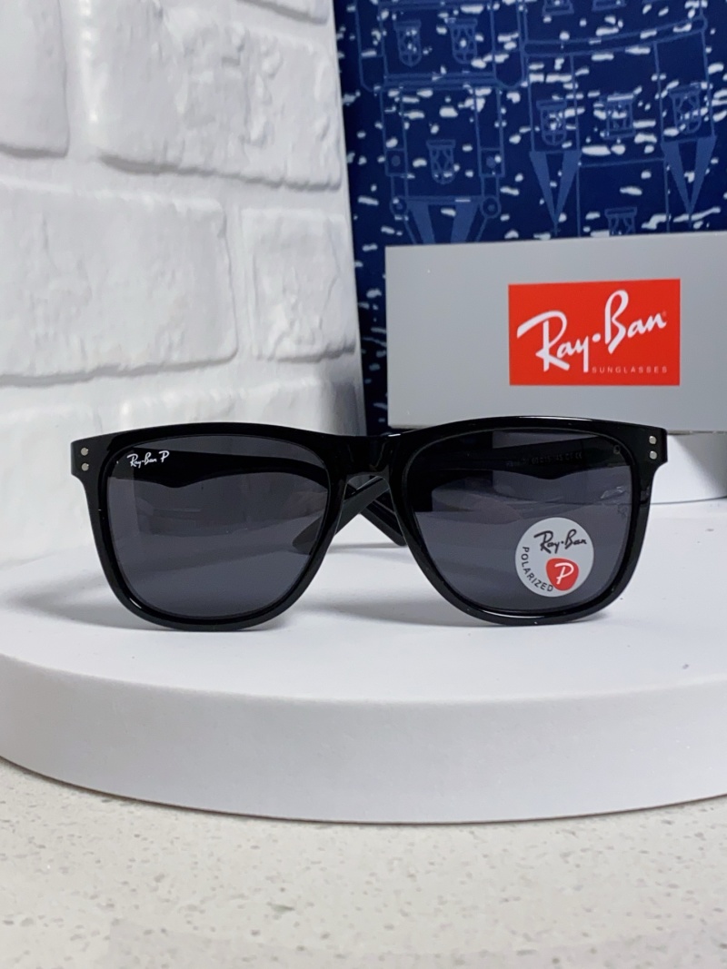 Солнечные очки Ray-Ban прямоугольные поляризованные