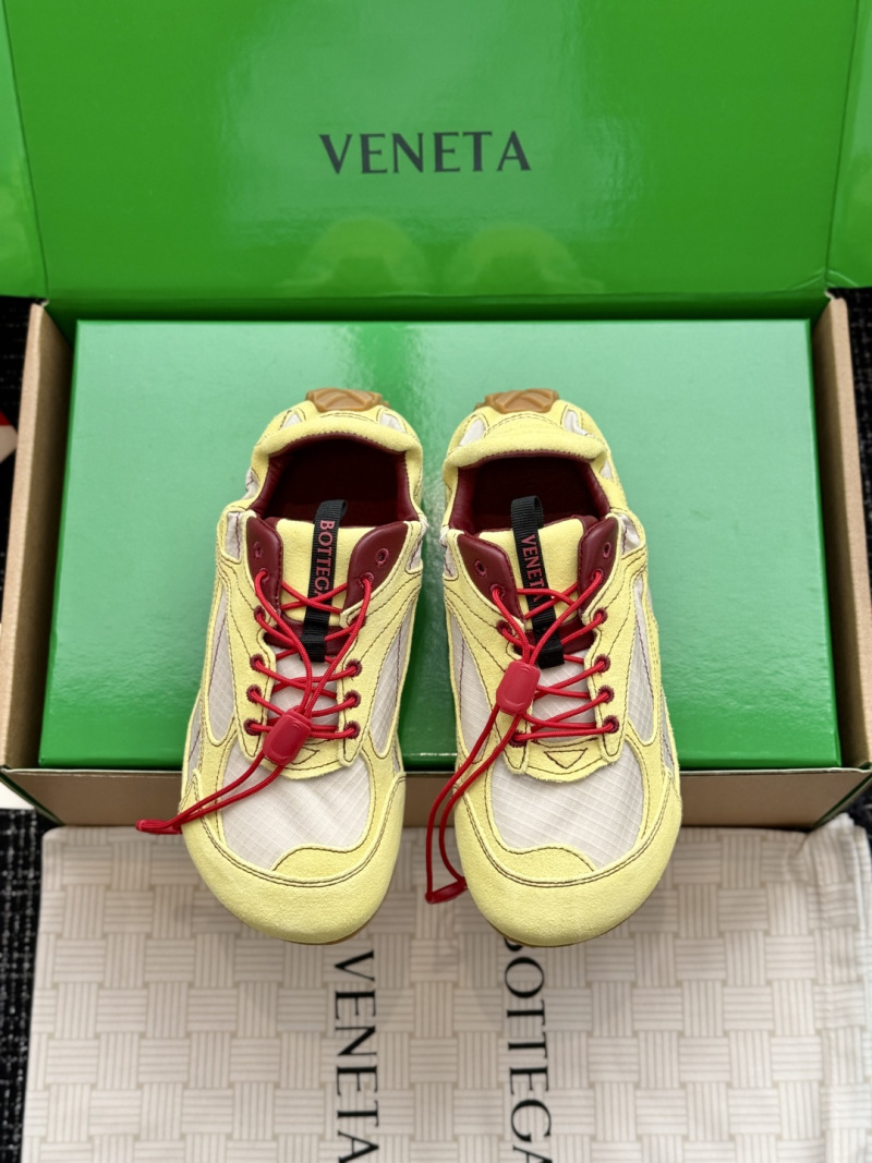 Кроссовки Bottega Veneta желтые