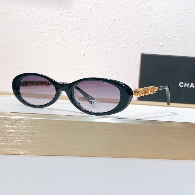 Солнцезащитные очки Chanel модель 5565