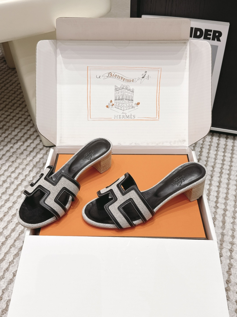 Шлёпанцы Hermès