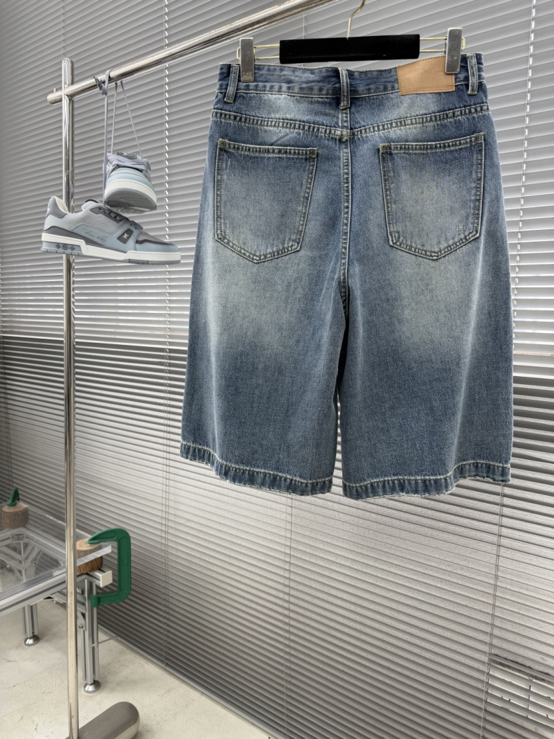 Шорты Balenciaga