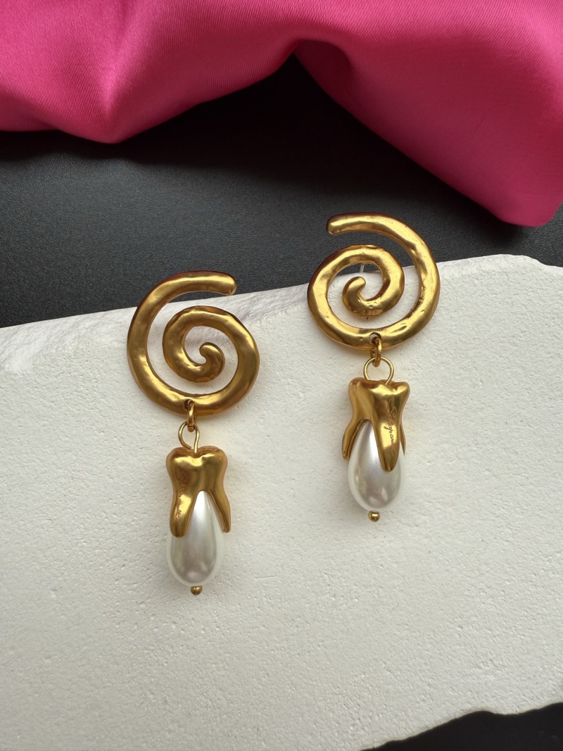Серьги Schiaparelli