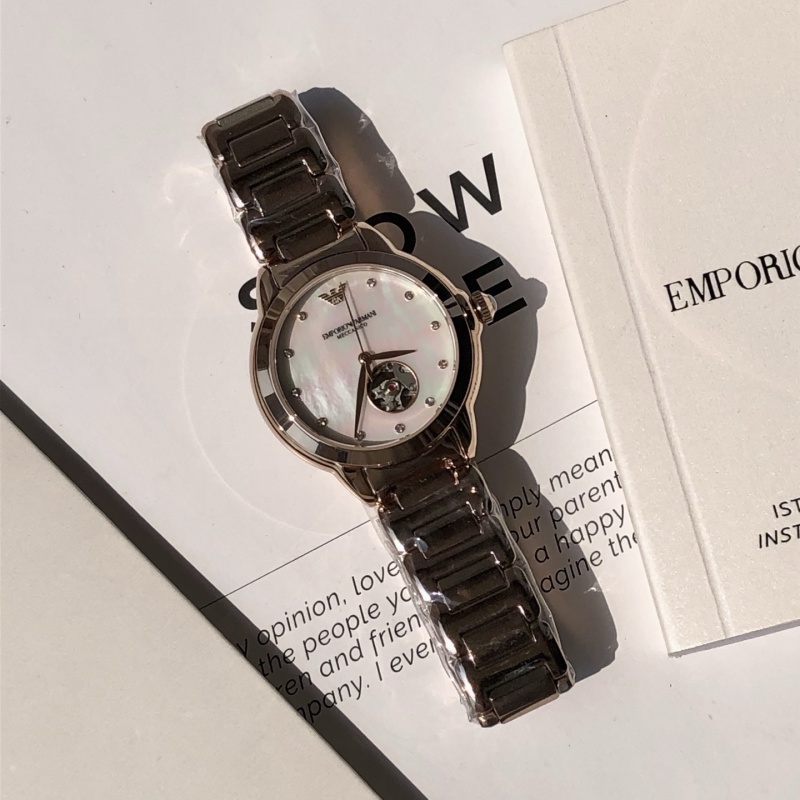Часы Armani