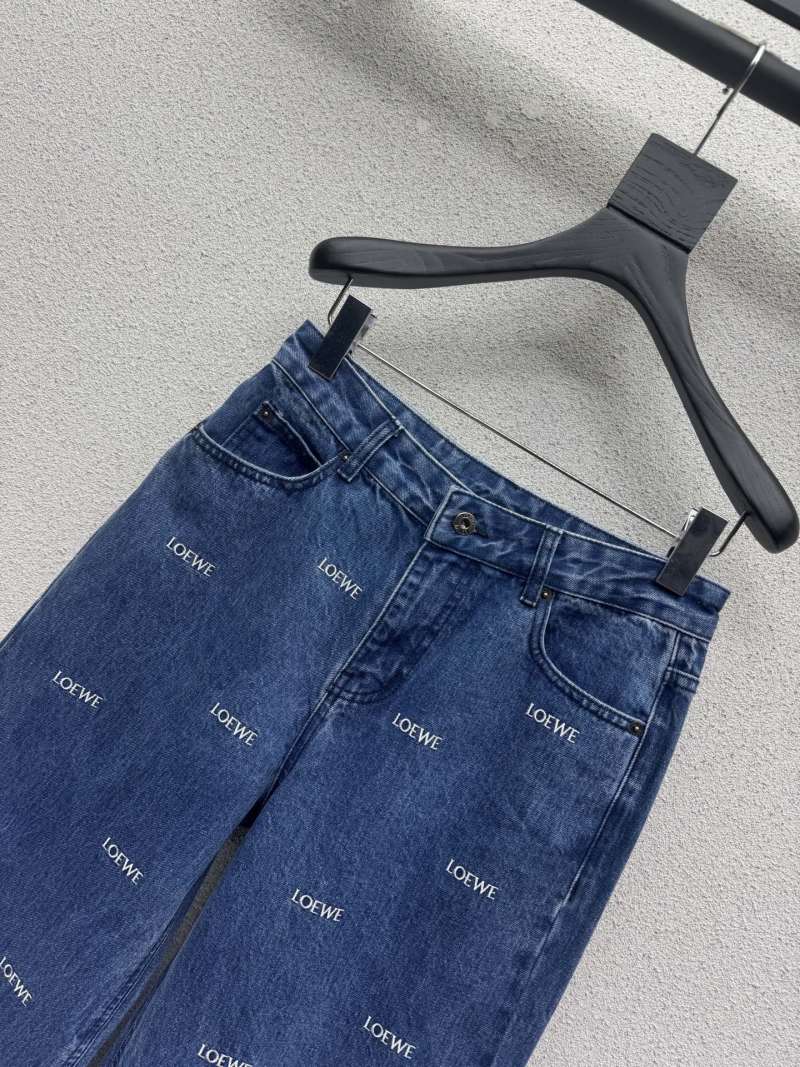 Джинсы Loewe