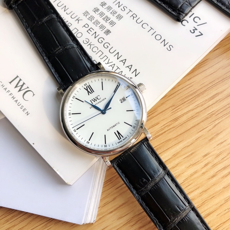 Часы IWC