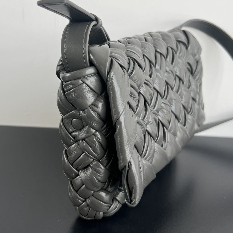 Плетеная кожаная сумка Rumple Bottega Veneta