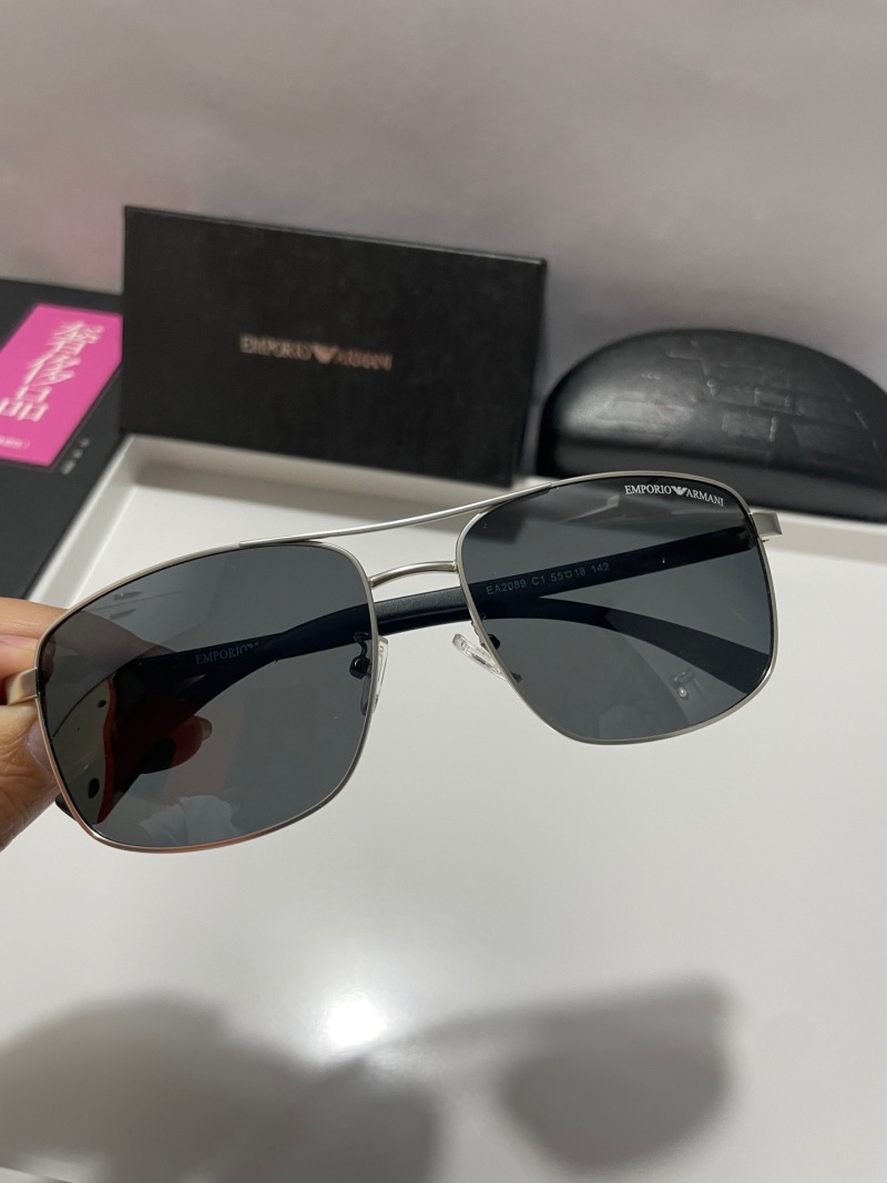 Солнцезащитные очки EMPORIO ARMANI поляризованные унисекс