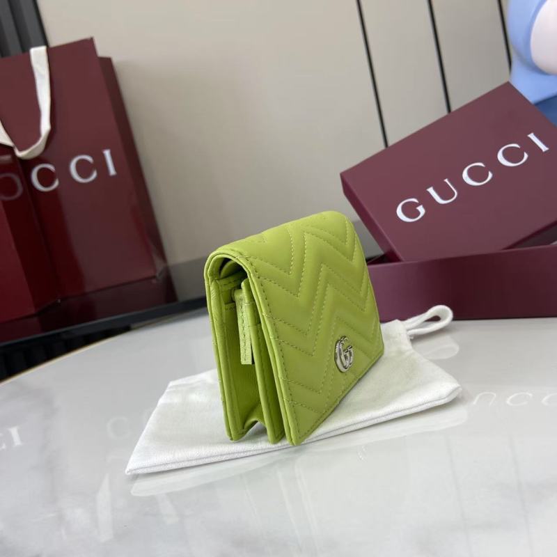 Портмоне Gucci зеленый с логотипом GG
