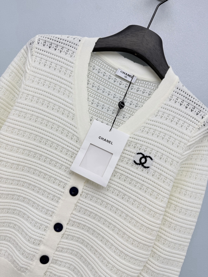 Кардиган Chanel с V-образным вырезом